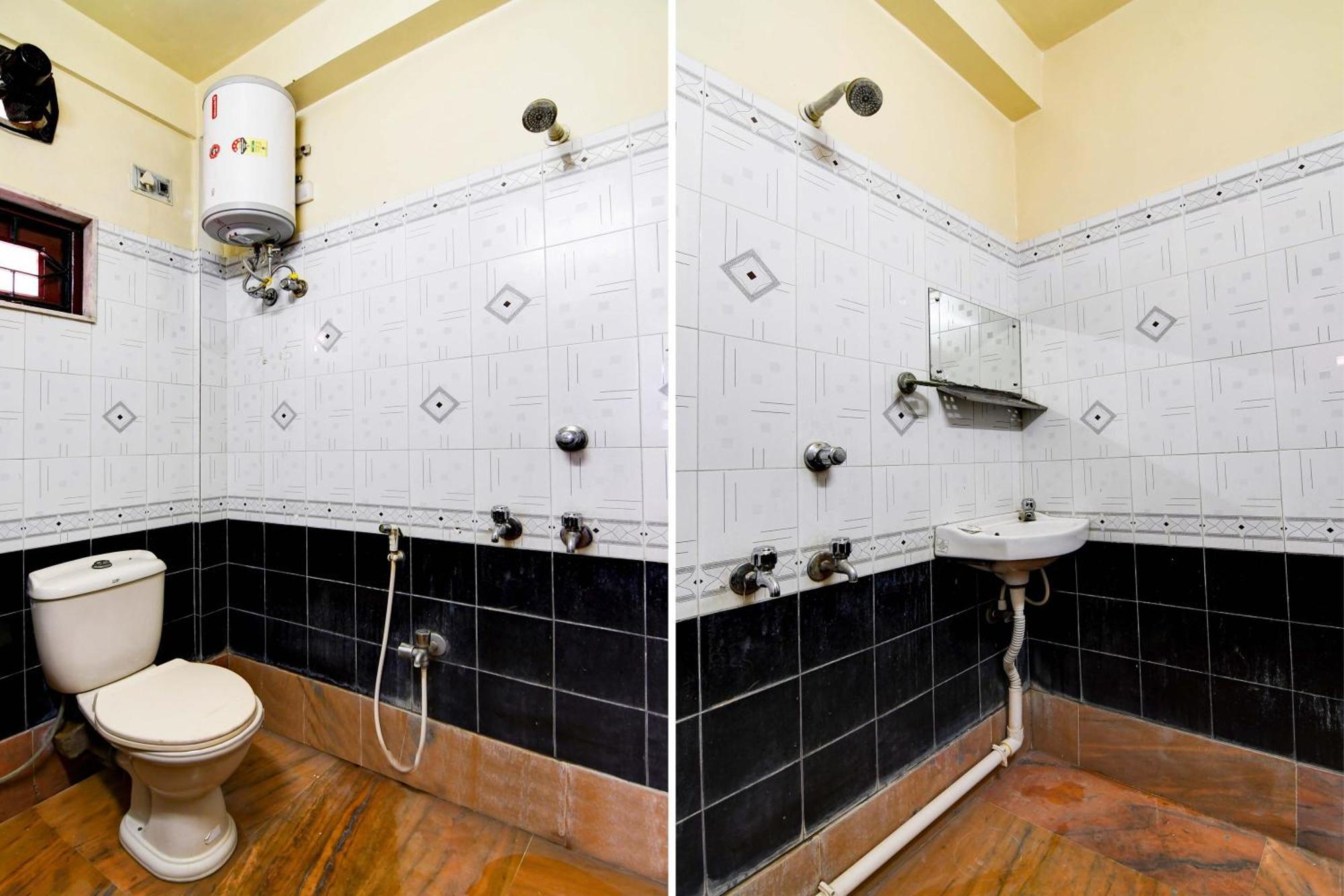 Oyo Simplex Guest House Behala Калькутта Экстерьер фото